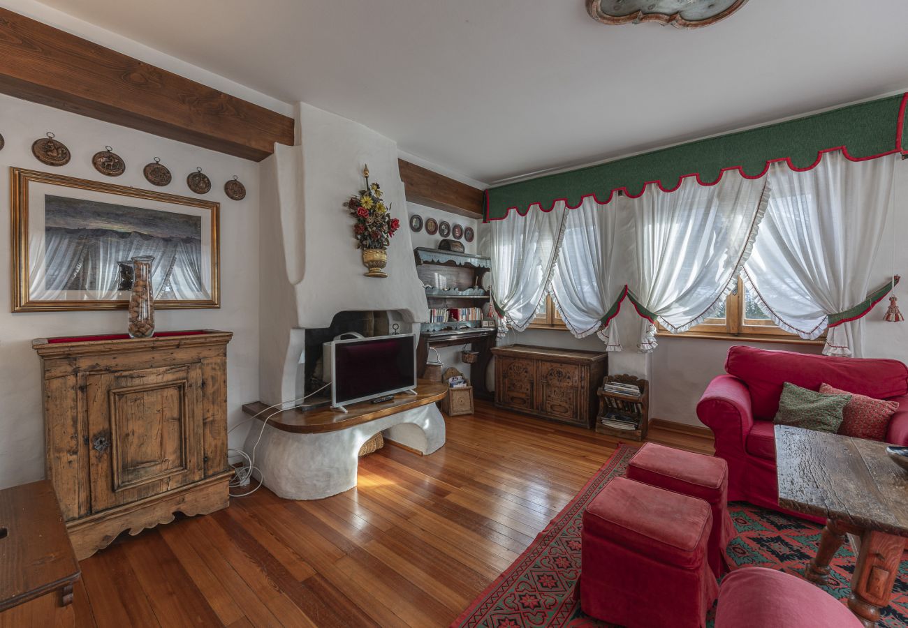 Ferienwohnung in Cortina d´Ampezzo - Casa Coccola, Panoramalage und umgeben von Natur