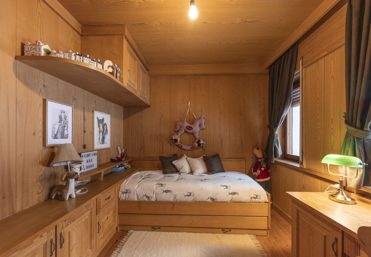 Ferienwohnung in Cortina d´Ampezzo - Casa Merisanda, komfortabel und von Grün umgeben