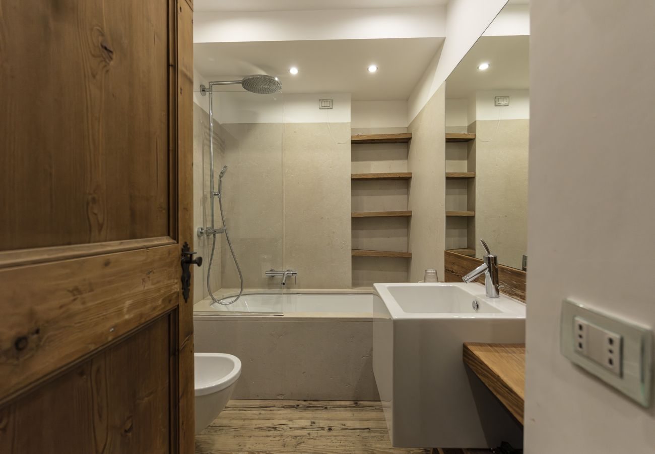 Ferienwohnung in Cortina d´Ampezzo - Casa Windsor, luxurius im Zentrum von Cortina