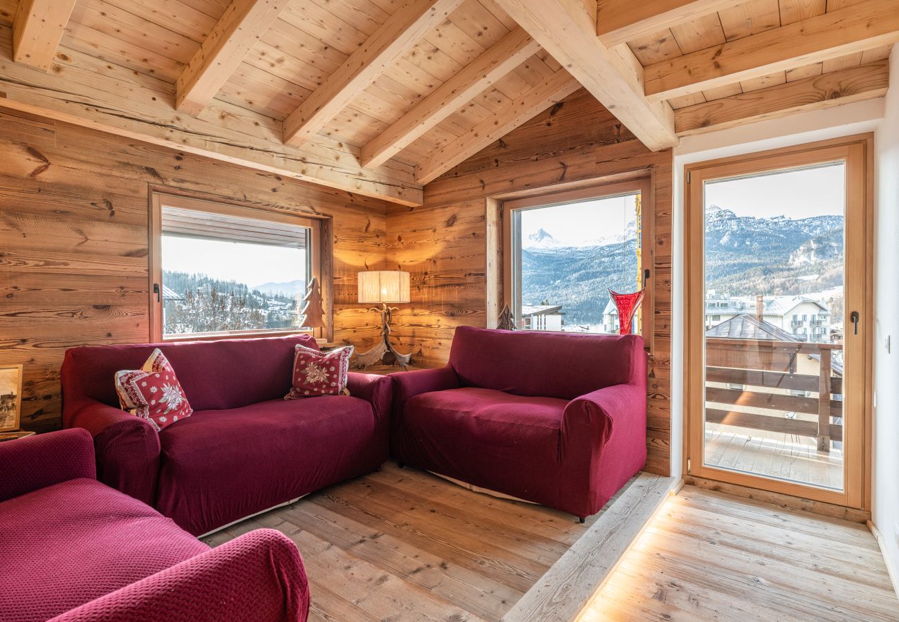 Ferienwohnung in Cortina d´Ampezzo - Casa Poligrafica 2, exklusiv und komfortabel