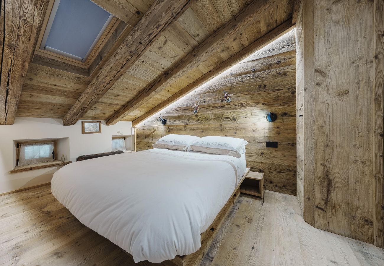 Ferienwohnung in Cortina d´Ampezzo - Casa Villa Diana, direkt an der Skipiste mit Panoramabalkon