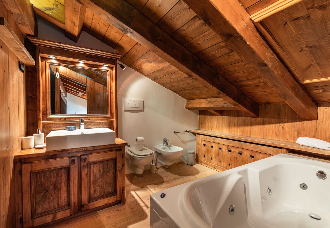 Ferienwohnung in Cortina d´Ampezzo - Casa Chalet Cortina – Großzügige Räume und Dolomitenpanorama