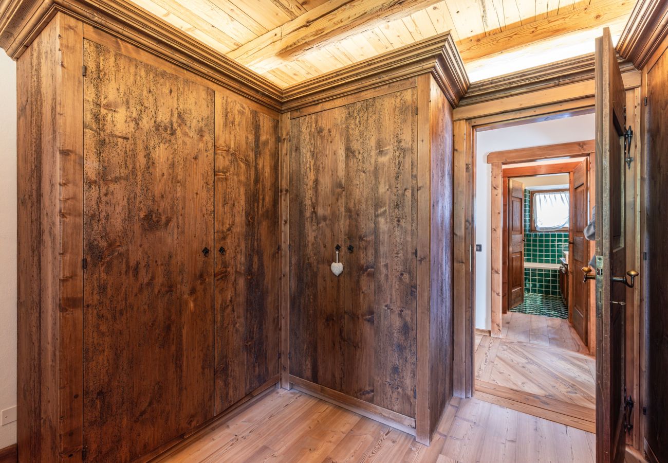 Ferienwohnung in Cortina d´Ampezzo - Casa Chalet Cortina – Großzügige Räume und Dolomitenpanorama