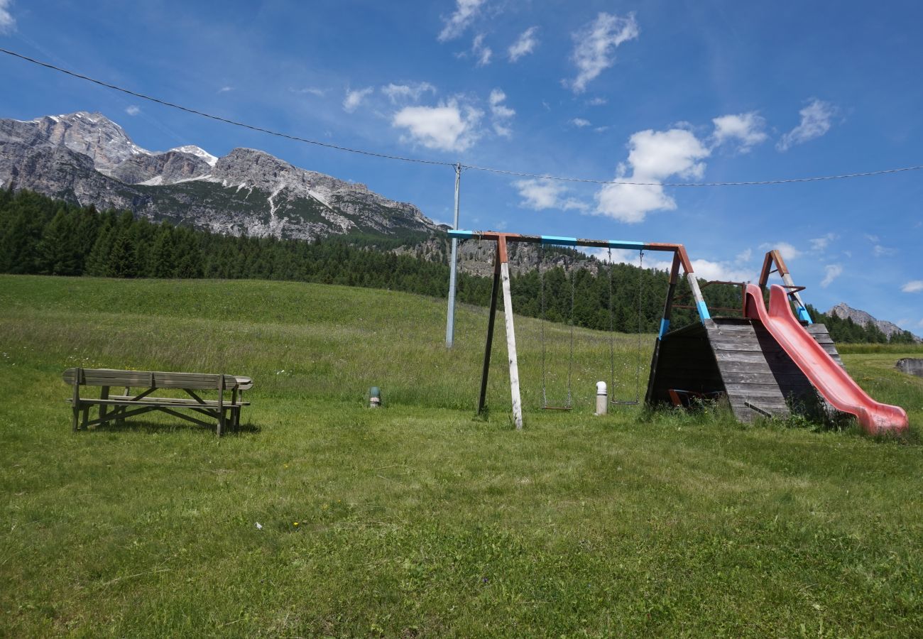 Apartment in Cortina d´Ampezzo - Casa Cadin