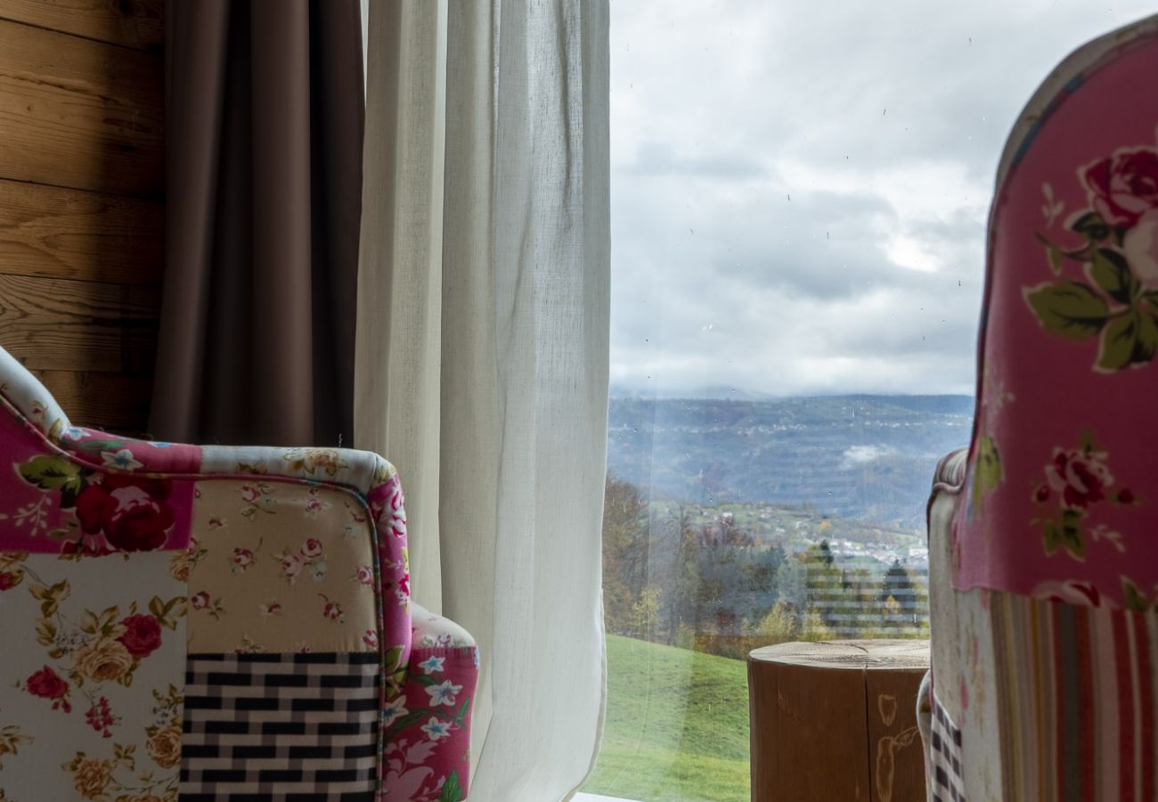 Chalet in Chies d´Alpago - Casera Cornolera