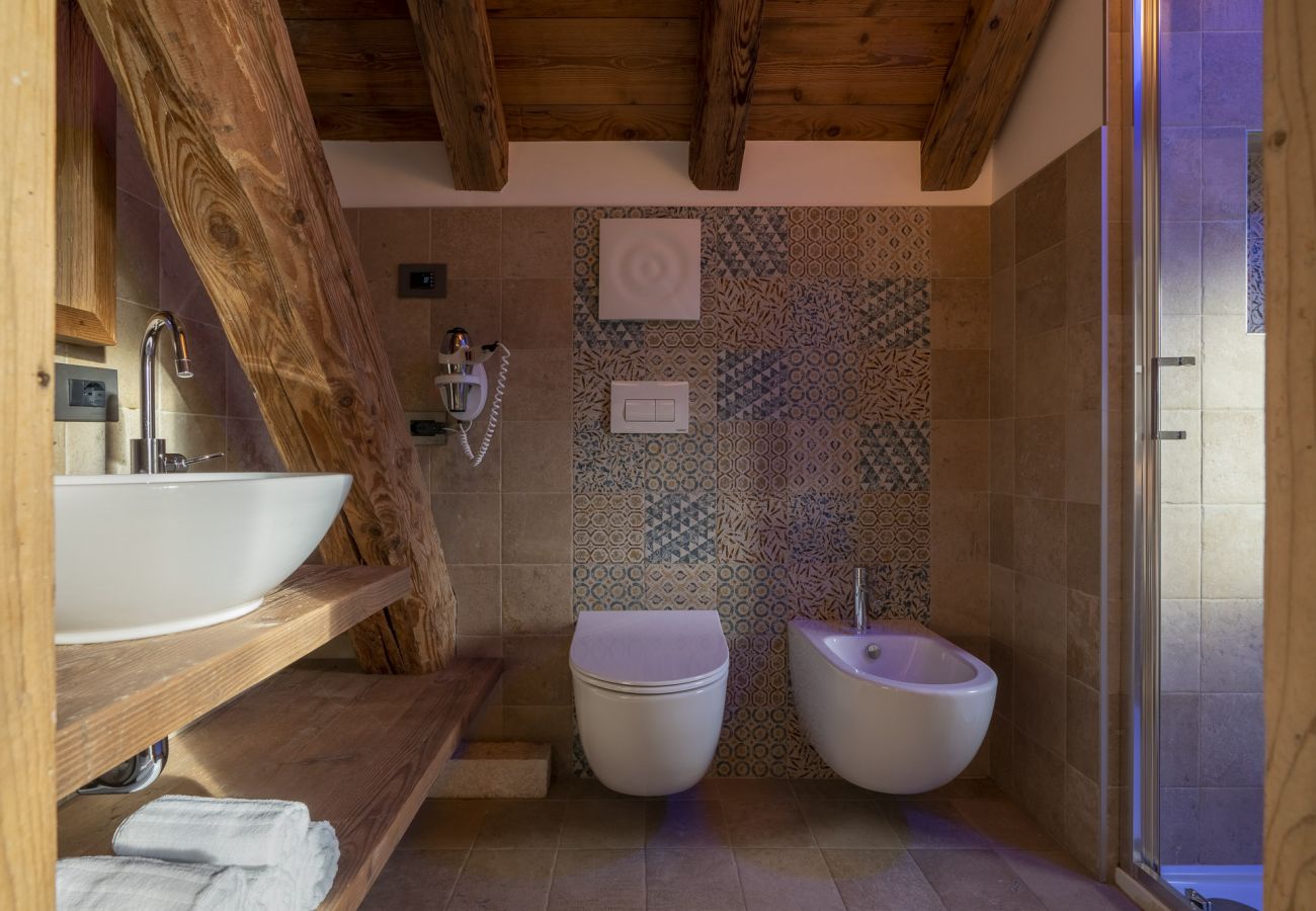 Chalet in Chies d´Alpago - Casera Cornolera