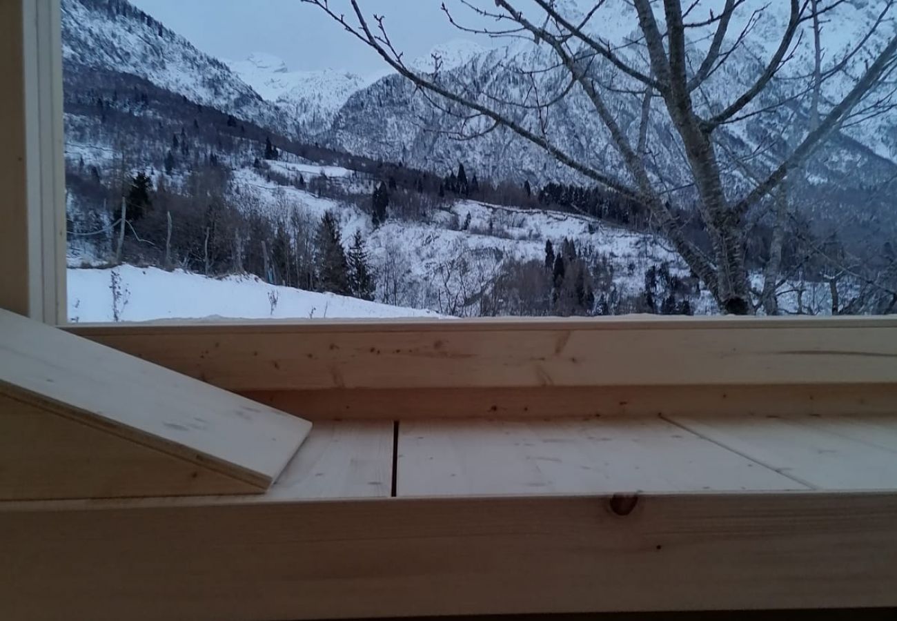 Farm stay in Chies d´Alpago - Casera Moda Luxury Chalet with sauna