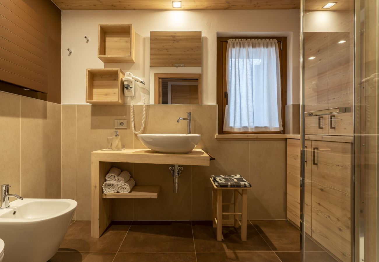 Farm stay in Chies d´Alpago - Casera Moda Luxury Chalet with sauna