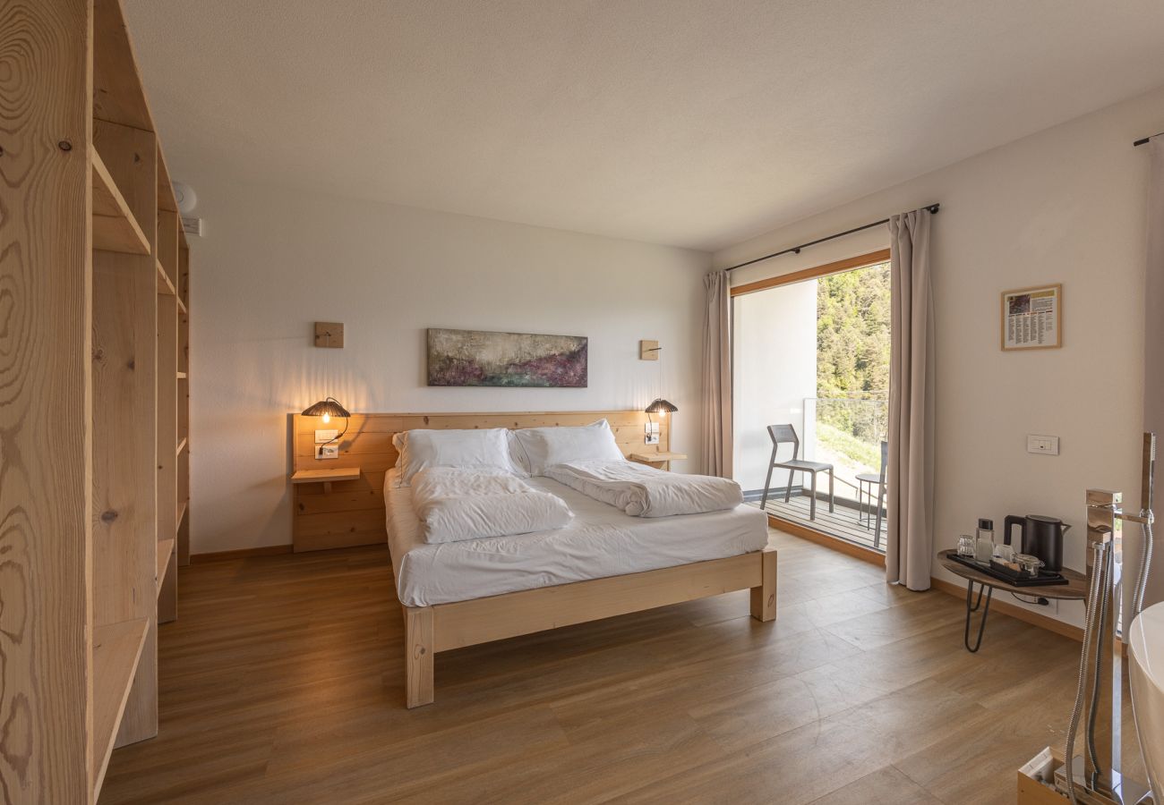 Rent by room in Pieve di Cadore - B&B GIALLO - Nigritella Wellness  Junior Suite