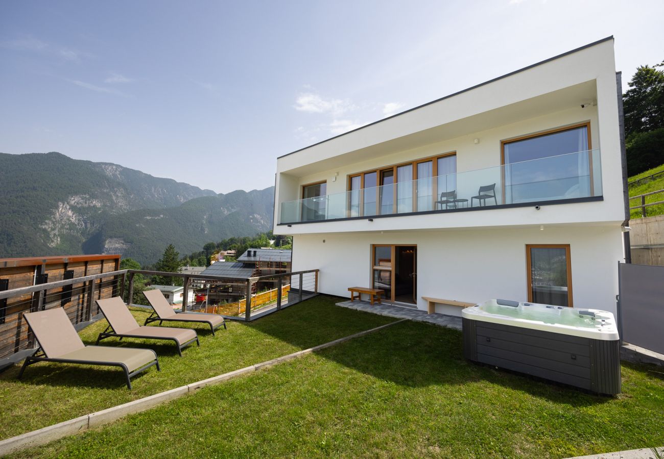 Rent by room in Pieve di Cadore - B&B GIALLO - Suite Laurina with private SPA