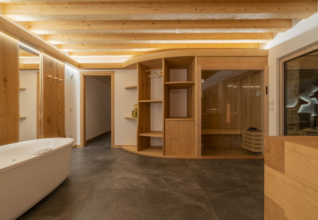 Apartment in Chies d´Alpago - Casera Cal De Mez Sot - Wellness Chalet 