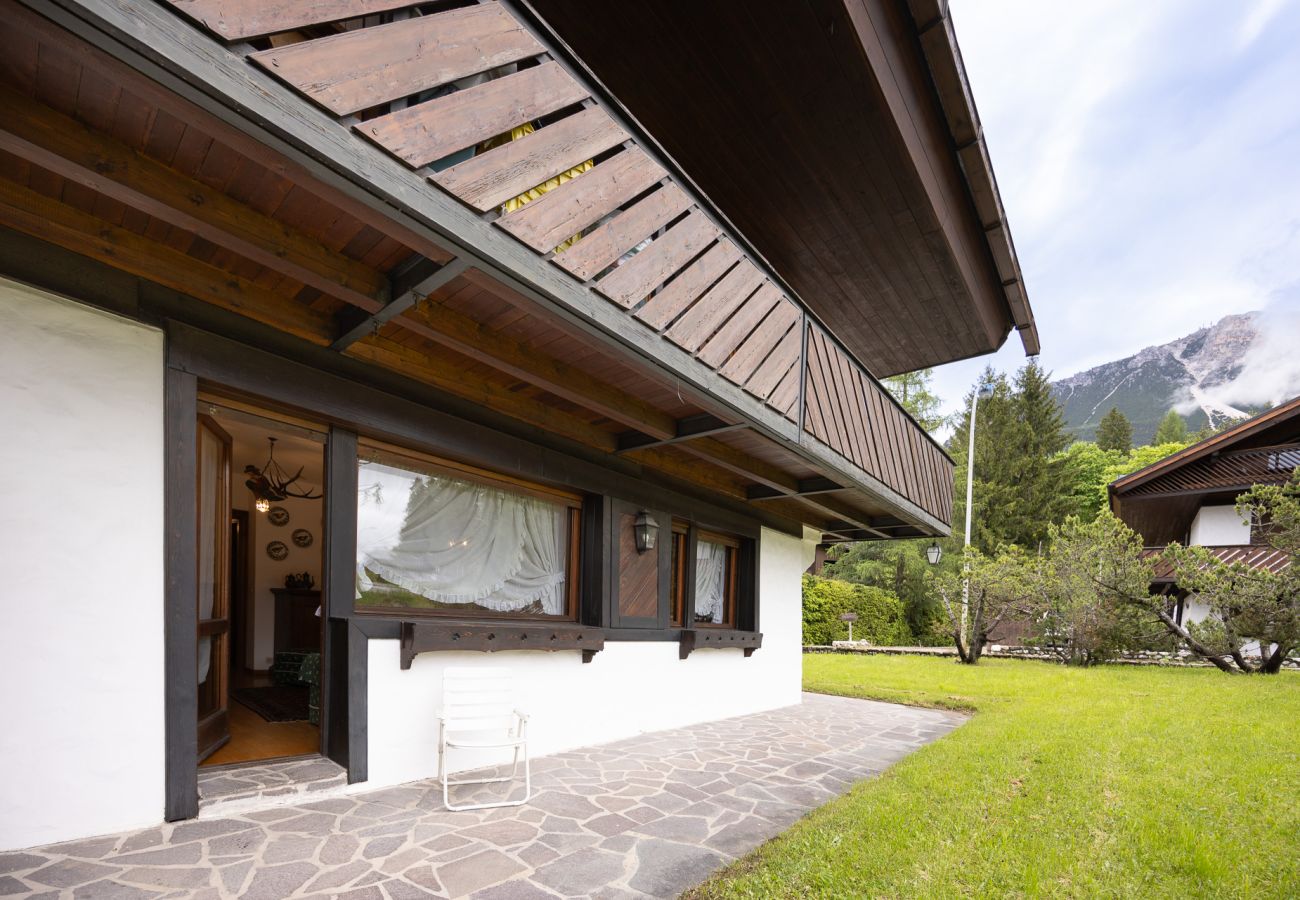 Apartment in Cortina d´Ampezzo - Casa Cinque Torri, with Dolomiti view