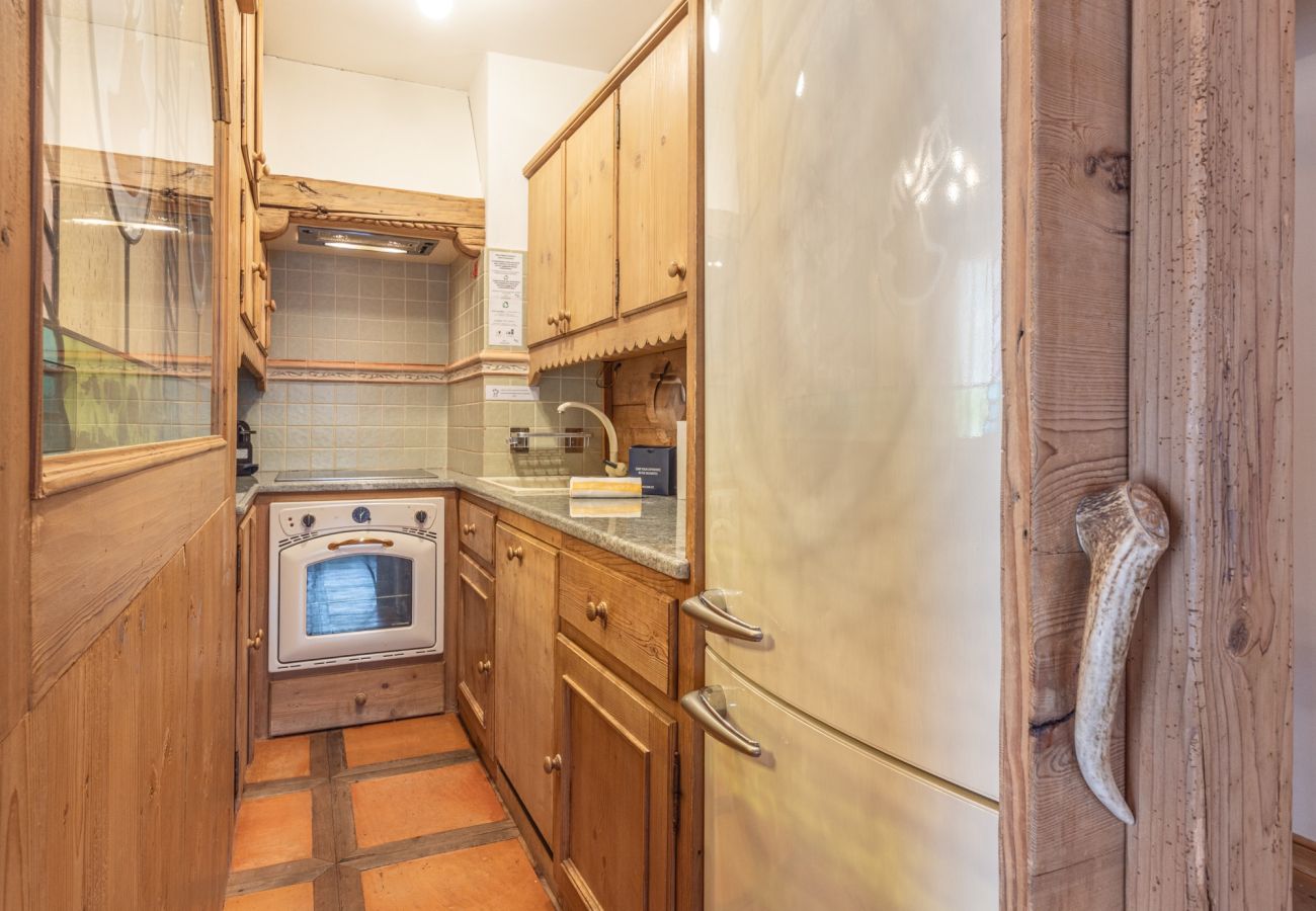 Apartment in Cortina d´Ampezzo - Casa Col, near the ski slopes with view of the Dolomites