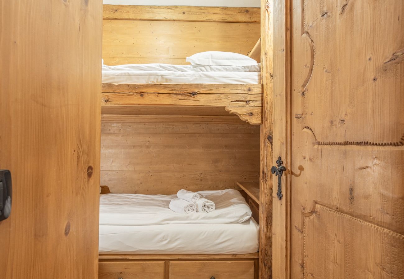 Apartment in Cortina d´Ampezzo - Casa Col, near the ski slopes with view of the Dolomites