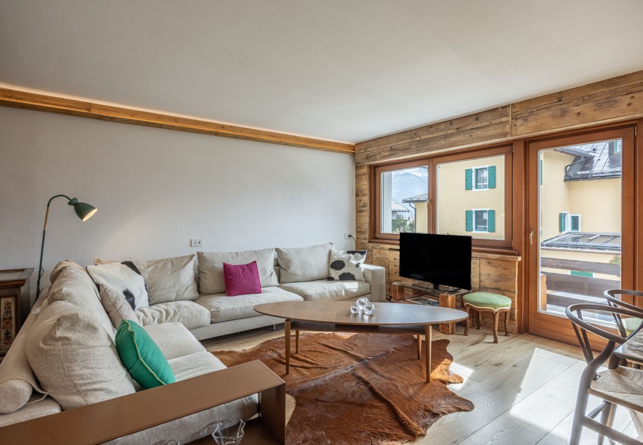 Apartment in Cortina d´Ampezzo - Ca' Dolomiti, luxurious, panoramic and close to the center and the slopes
