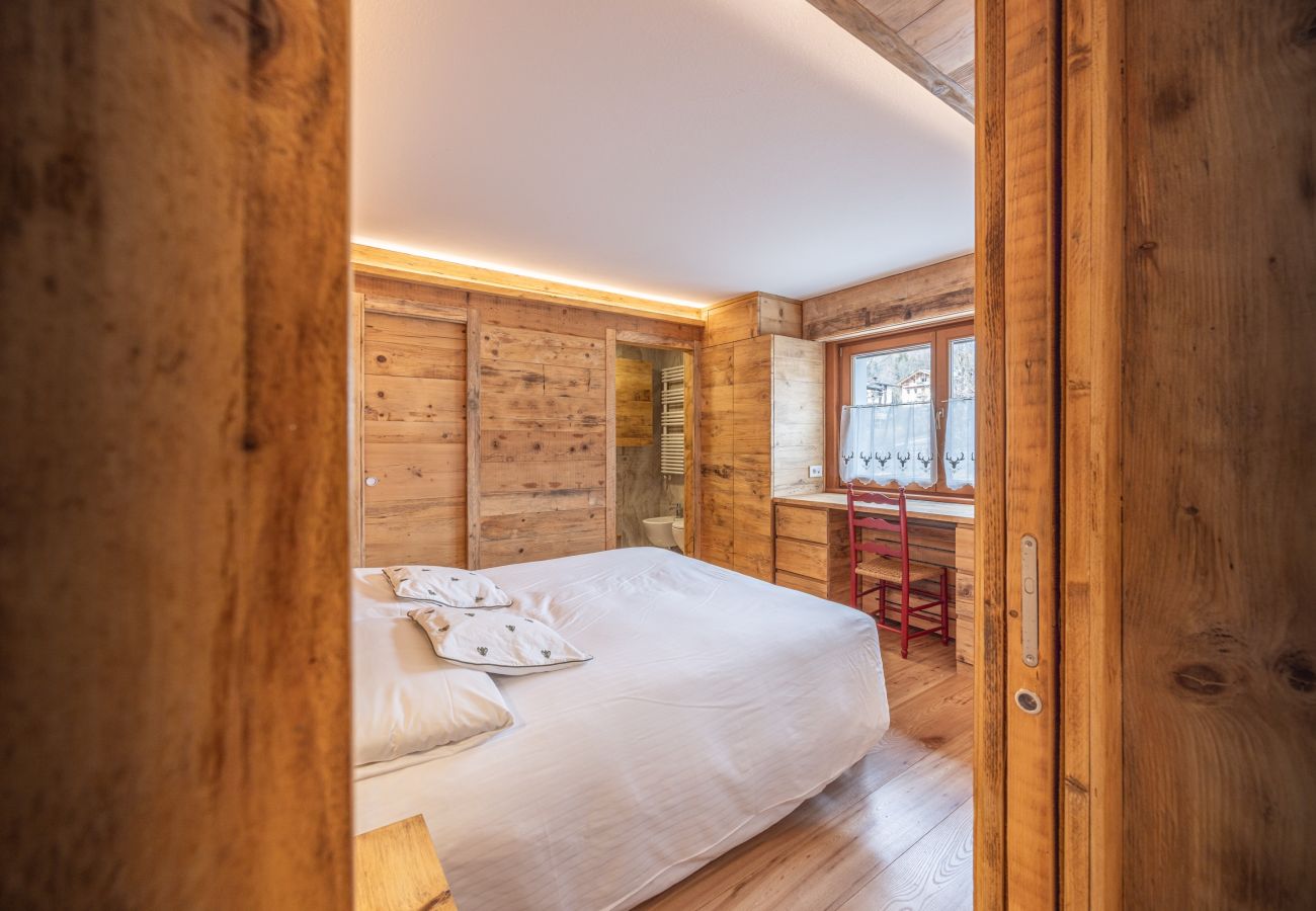 Apartment in Cortina d´Ampezzo - Ca' Dolomiti, luxurious, panoramic and close to the center and the slopes