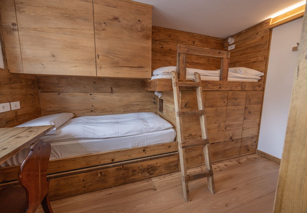 Apartment in Cortina d´Ampezzo - Ca' Dolomiti, luxurious, panoramic and close to the center and the slopes
