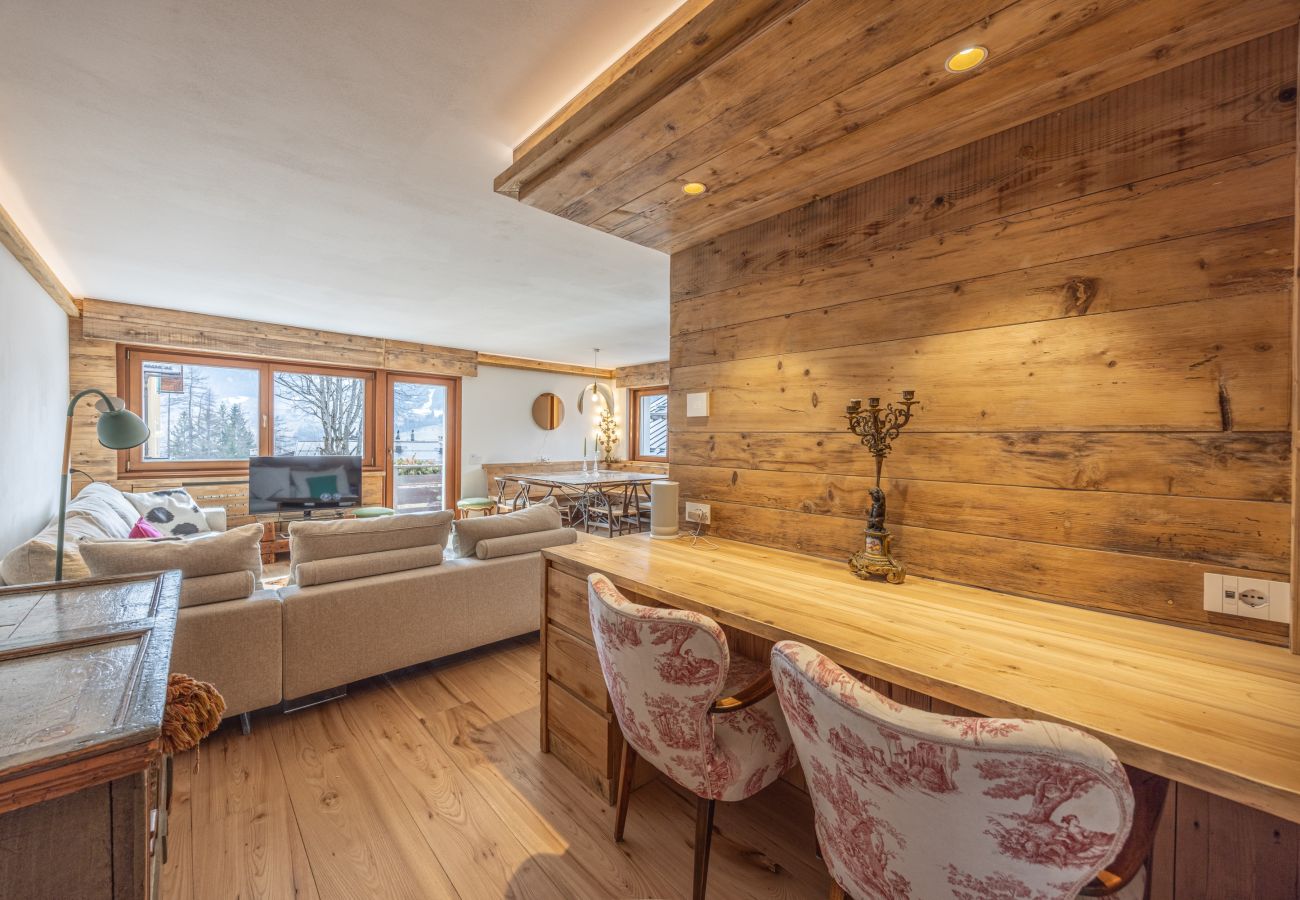 Apartment in Cortina d´Ampezzo - Ca' Dolomiti, luxurious, panoramic and close to the center and the slopes