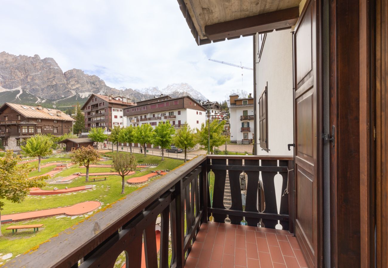 Apartment in Cortina d´Ampezzo - Casa Verocai 18, in the center of Cortina