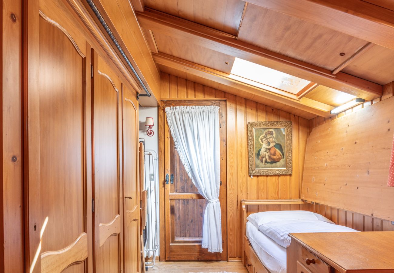 Apartment in Cortina d´Ampezzo - Casa Benedeta, comfortable and panoramic