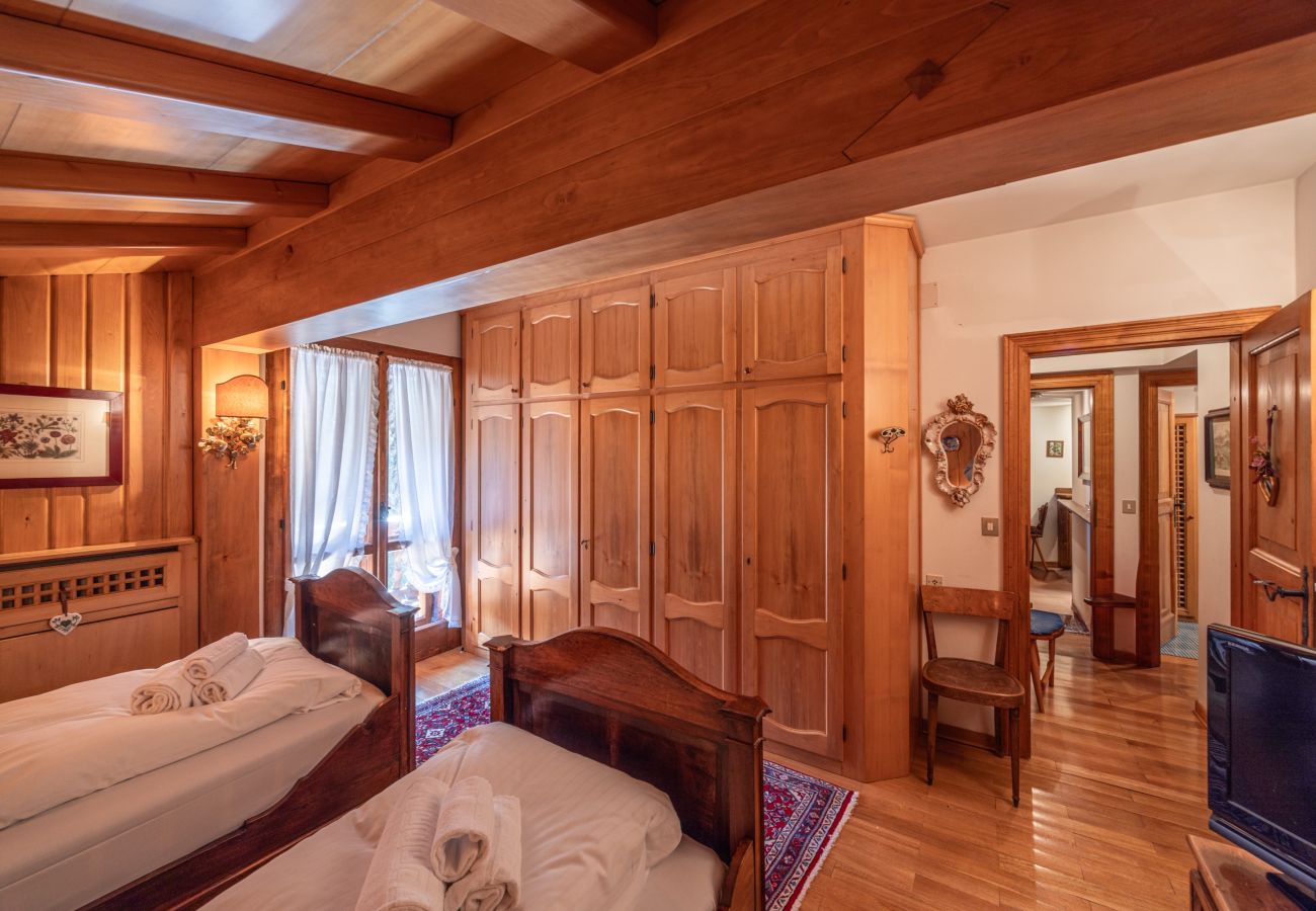Apartment in Cortina d´Ampezzo - Casa Benedeta, comfortable and panoramic