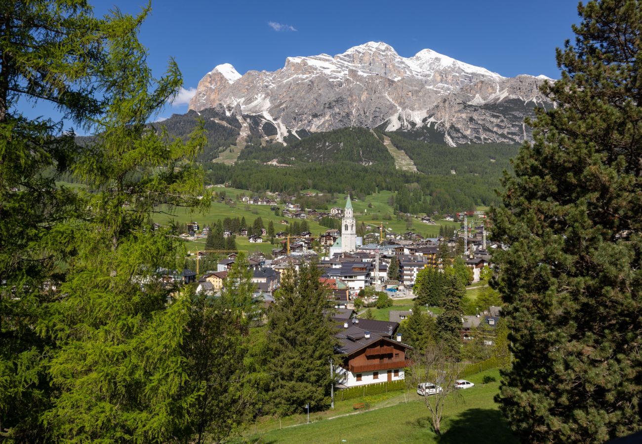 Apartment in Cortina d´Ampezzo - Casa Benedeta, comfortable and panoramic