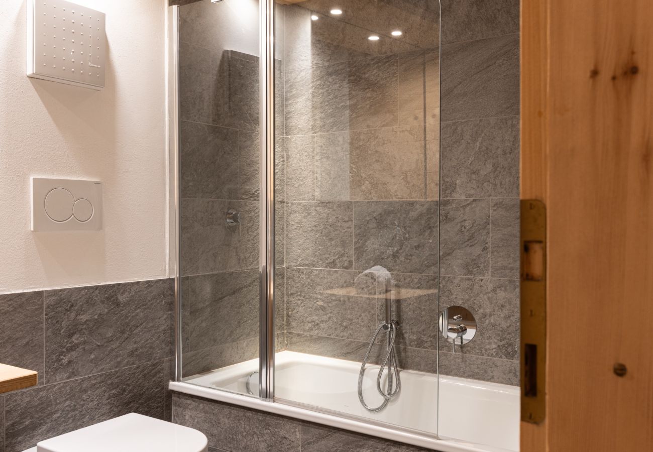 Apartment in Cortina d´Ampezzo - Casa Verocip, a panoramic attic with a view of the Dolomites