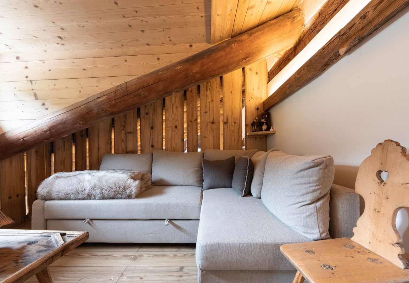 Apartment in Cortina d´Ampezzo - Casa Verocip, a panoramic attic with a view of the Dolomites