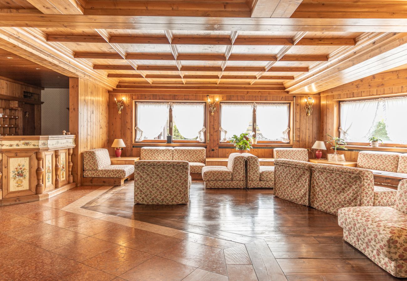 Apartment in Cortina d´Ampezzo - Casa Crignes,  close to the center of Cortina