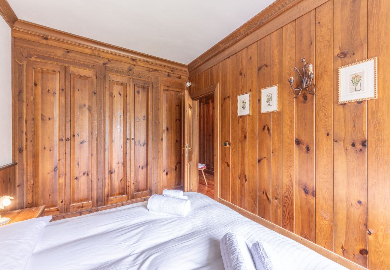Apartment in Cortina d´Ampezzo - Casa Crignes,  close to the center of Cortina