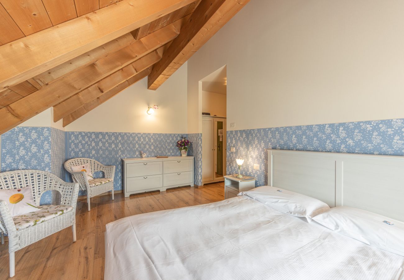 Farm stay in Tambre - Agriturismo Filippon- Room Prato
