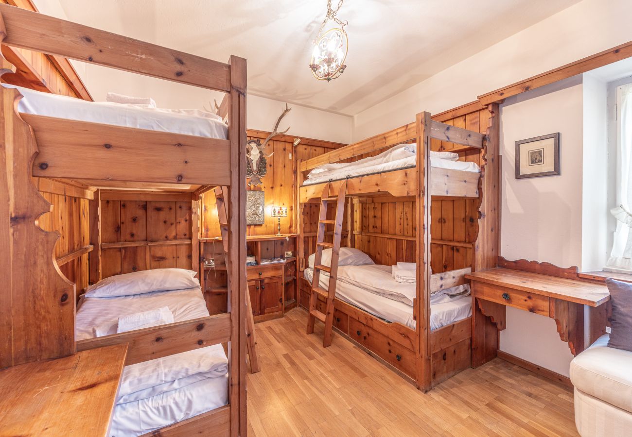 Apartment in Cortina d´Ampezzo - Casa Via dei Prati, large, panoramic and in the center