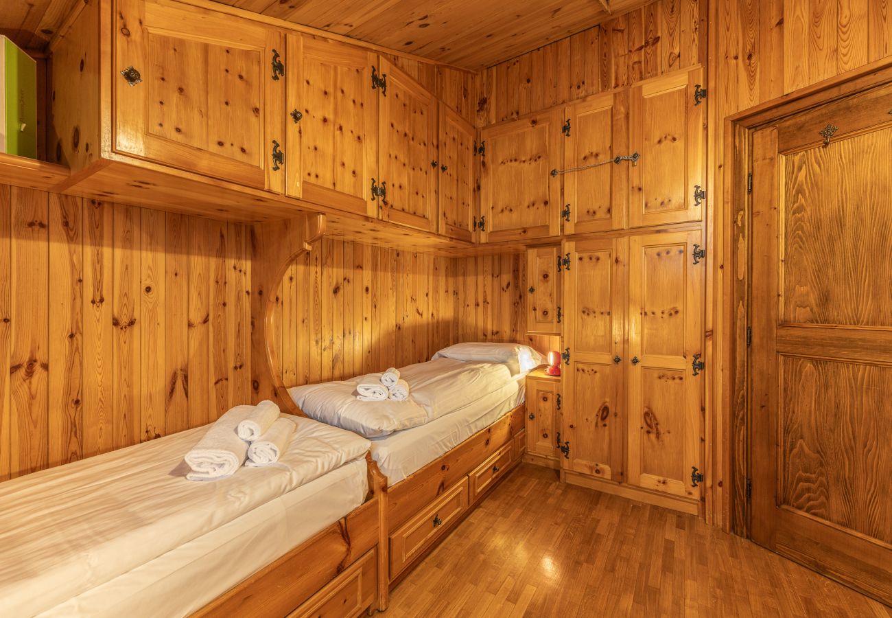 Apartment in Cortina d´Ampezzo - Casa Fior di Ghiaccio, ideal for families Apartment in Cortina d´Ampezzo - Casa Fior di Ghiaccio, ideal for families