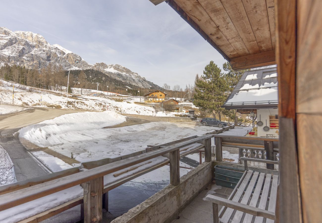 Apartment in Cortina d´Ampezzo - Casa Col 3, a charming two-room apartment 