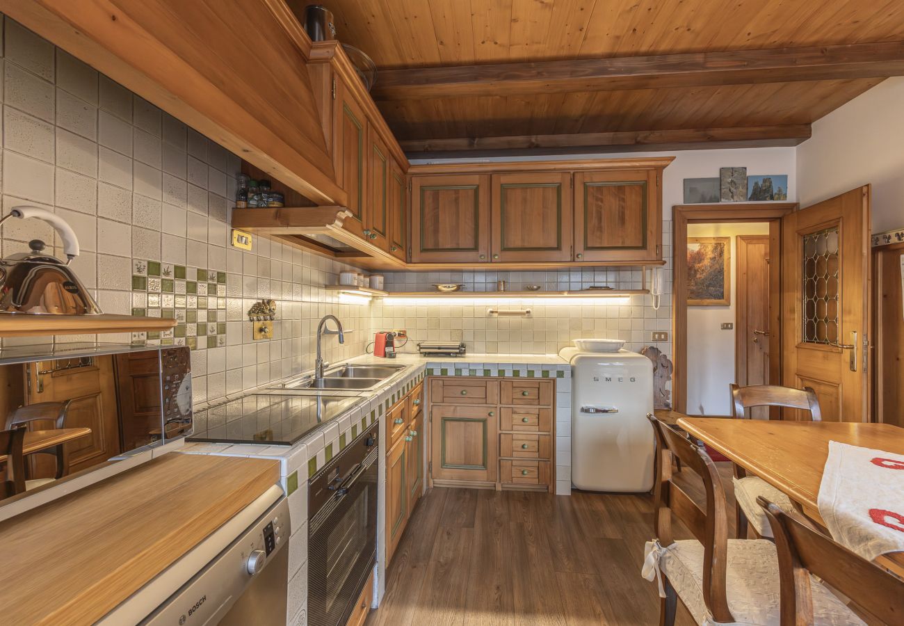 Apartment in Cortina d´Ampezzo - Casa Varentin, right in the center of Cortina