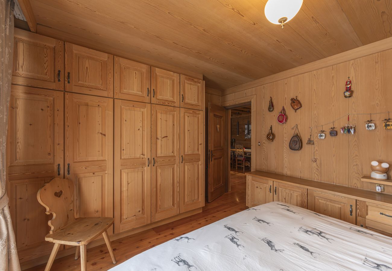 Apartment in Cortina d´Ampezzo - Casa Merisanda, comfortable and surrounded by Natur