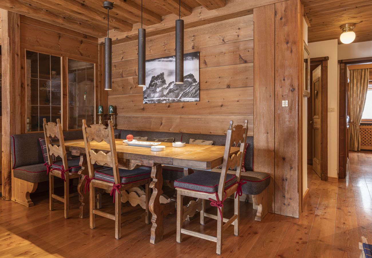 Apartment in Cortina d´Ampezzo - Casa Merisanda, comfortable and surrounded by Natur