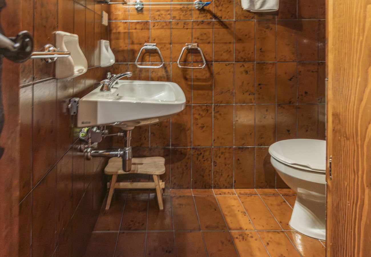 Apartment in Cortina d´Ampezzo - Casa Funivia 2, close to the cable car and the center