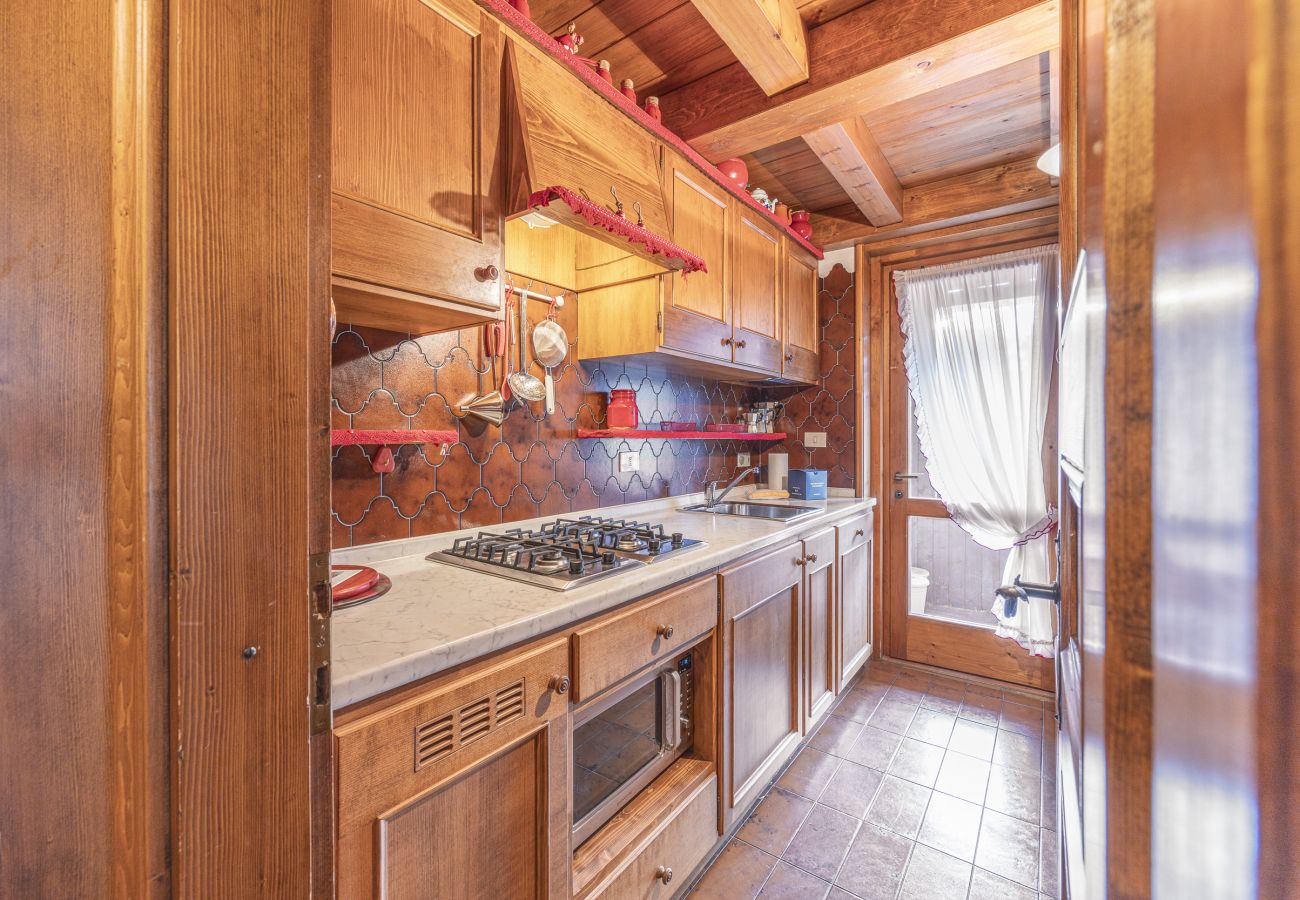 Apartment in Cortina d´Ampezzo - Casa Funivia 2, close to the cable car and the center