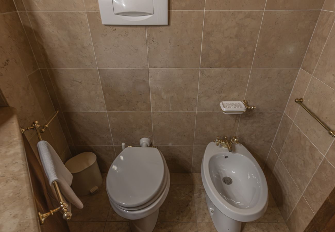 Apartment in Cortina d´Ampezzo - Casa Verzi: convenience and comfort in the heart of the city.