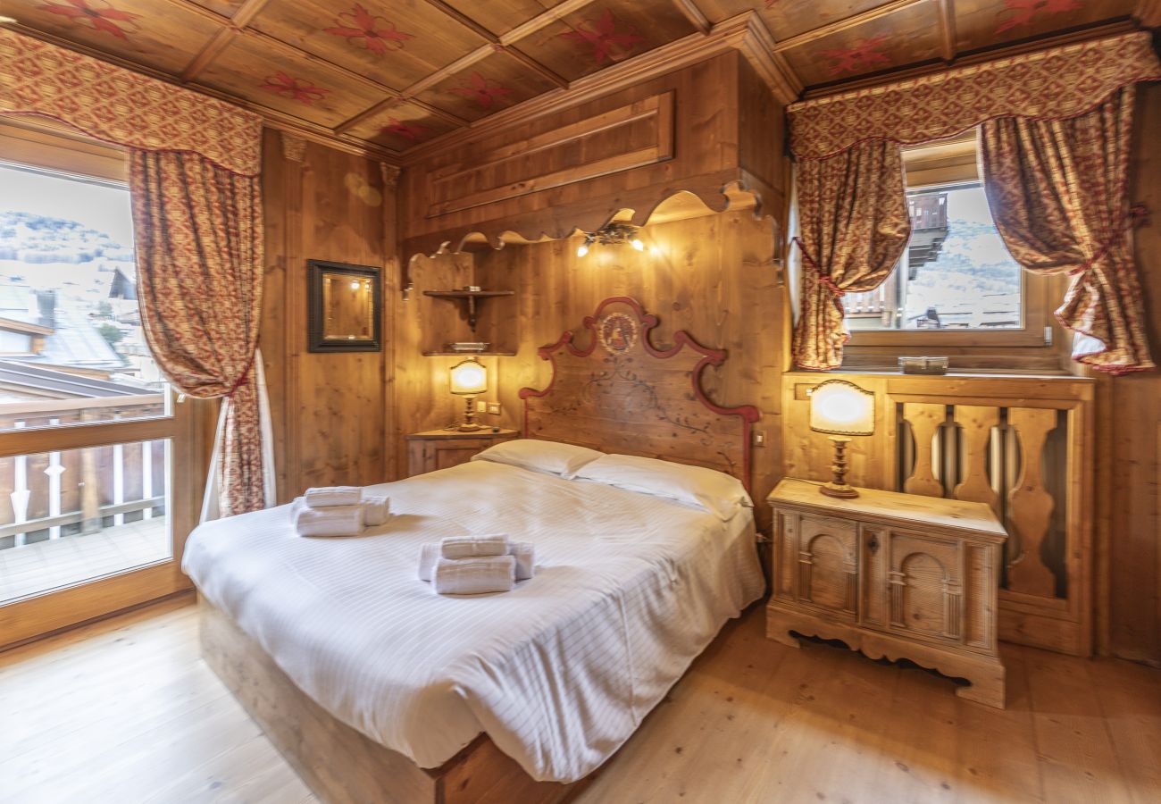 Apartment in Cortina d´Ampezzo - Casa Verzi: convenience and comfort in the heart of the city.