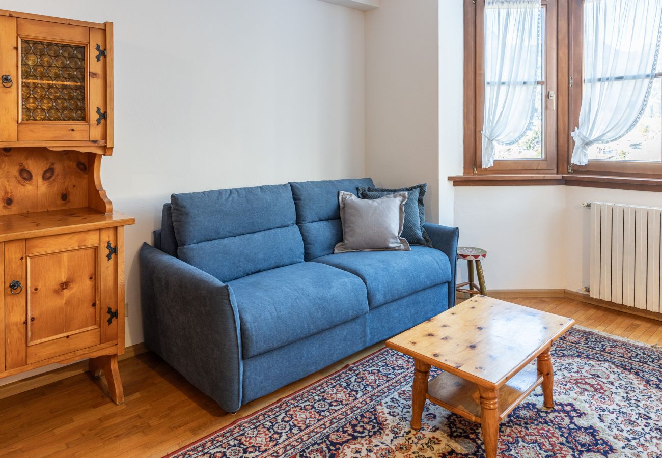 Apartment in Borca di Cadore - Casa Tre Corone, on the road to Cortina d Ampezzo