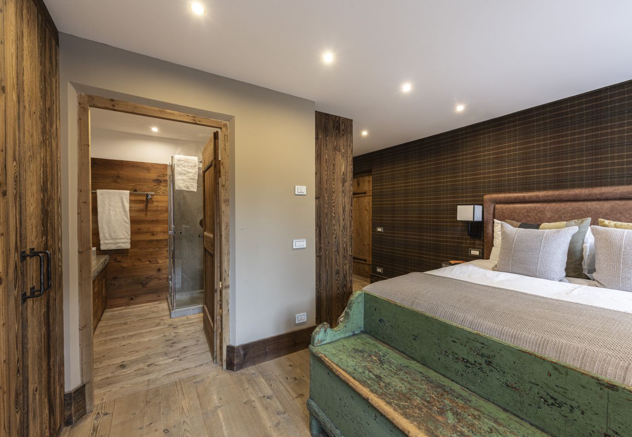 Apartment in Cortina d´Ampezzo - Casa Windsor, luxury in the center of Cortina