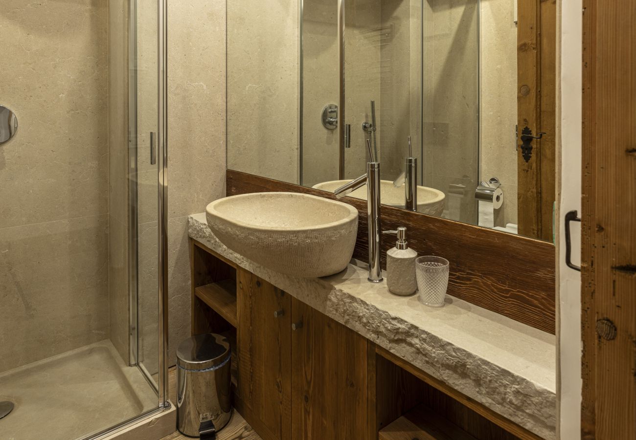 Apartment in Cortina d´Ampezzo - Casa Windsor, luxury in the center of Cortina