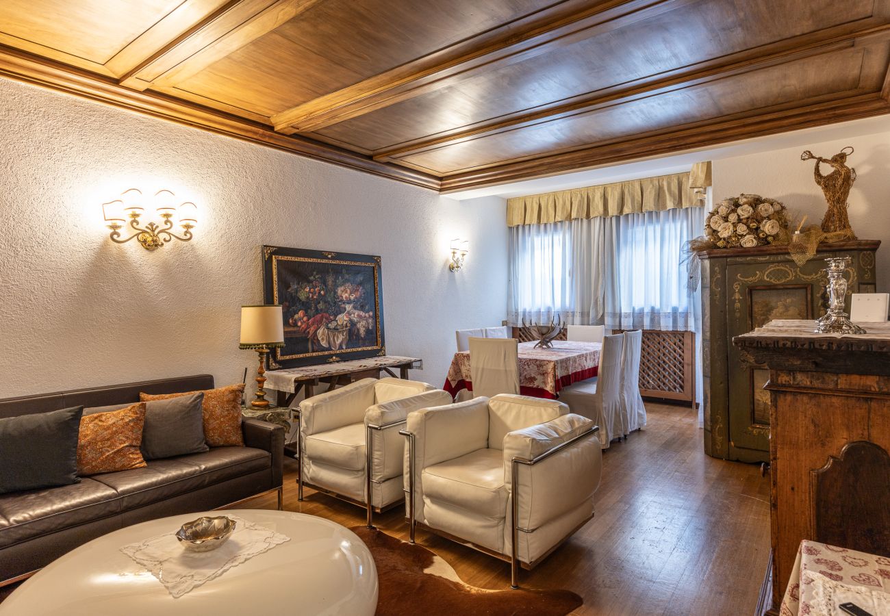 Apartment in Cortina d´Ampezzo - Casa Cavallino, mitten im Zentrum von Cortina