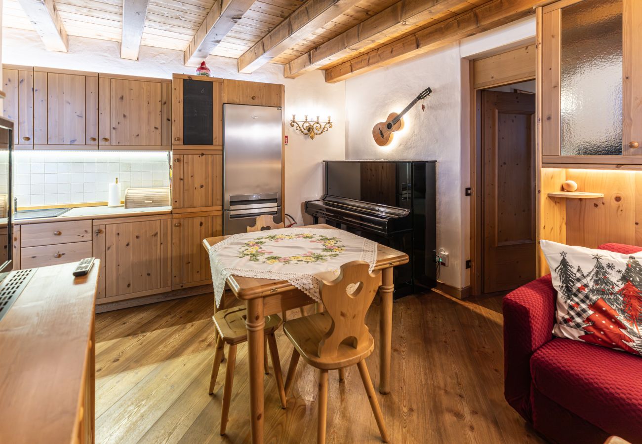 Apartment in Cortina d´Ampezzo - Casa Noce, quiet and surrounded by nature