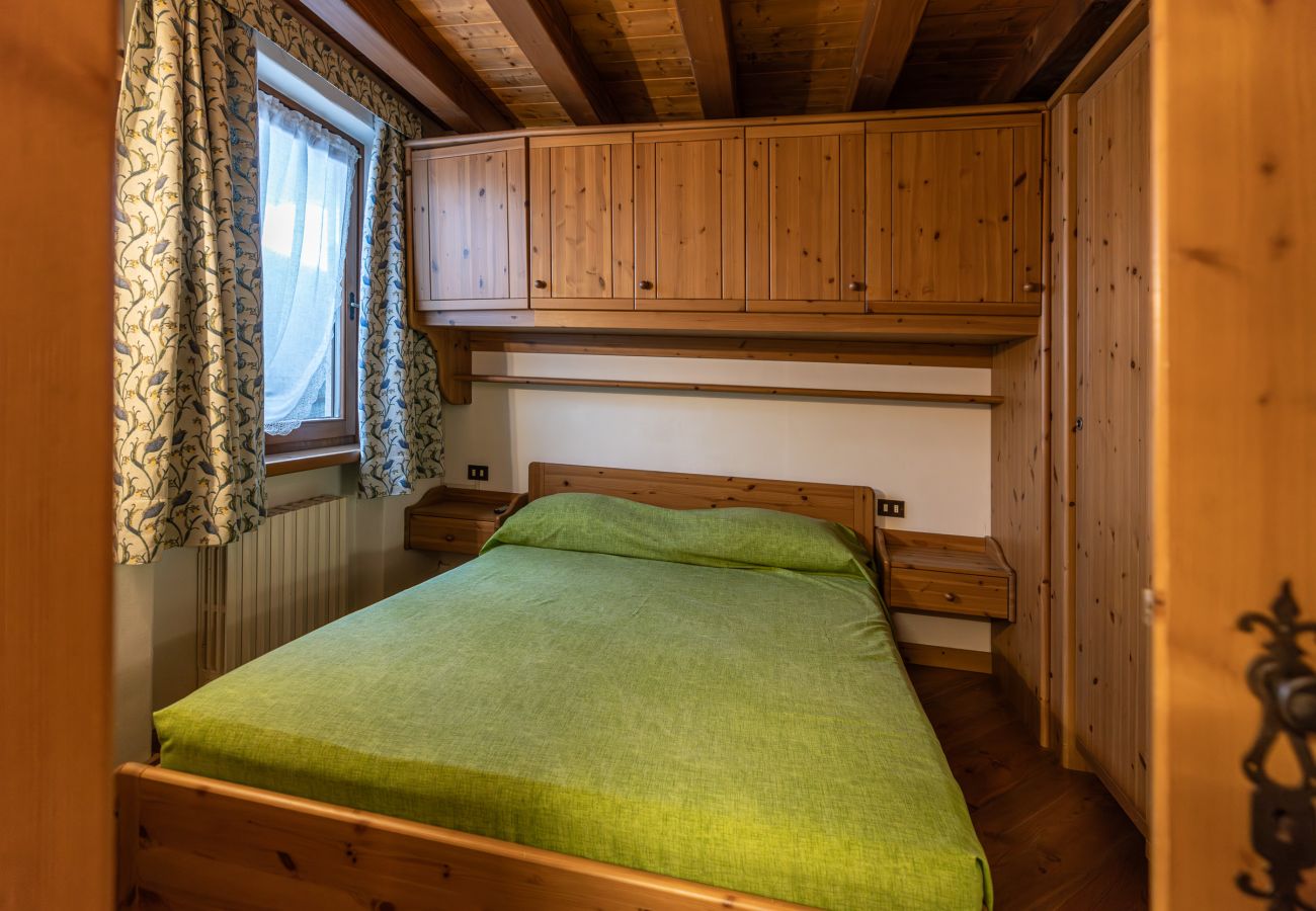 Apartment in Cortina d´Ampezzo - Casa Noce, quiet and surrounded by nature