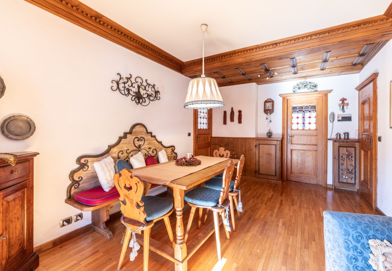 Apartment in Cortina d´Ampezzo - Casa Amalia, with panoramic terrace