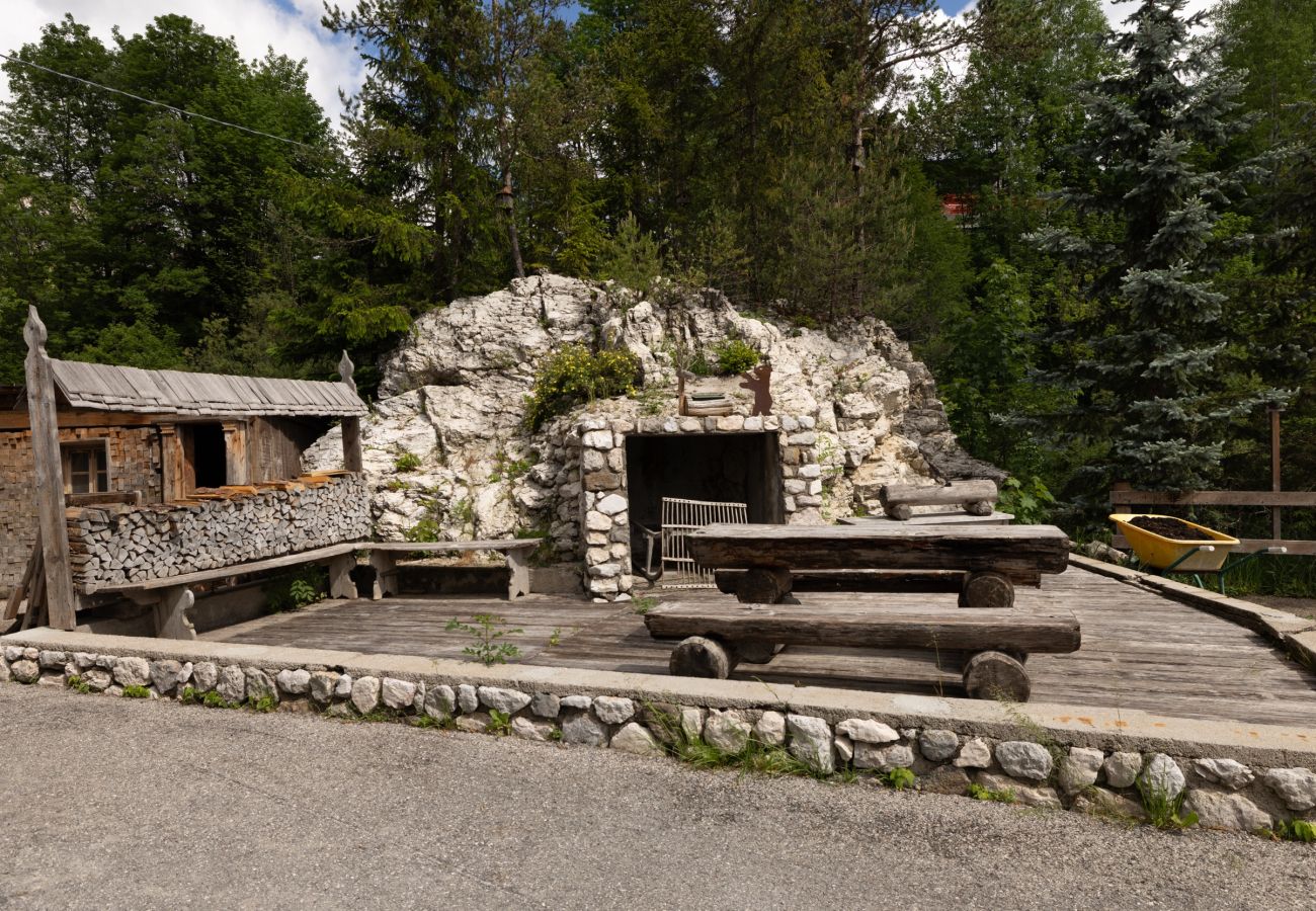 Apartment in Cortina d´Ampezzo - Casa Chalet Cortina – Spacious Living and Dolomite Views