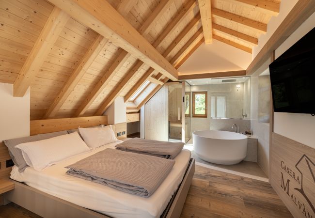 Cottage in Belluno - Casera Malvan: wellness and relaxation in Nevegal